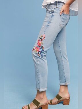 Pilcro and the Letterpress Embroidered Mid Rise Ankle Jeans~ Denim Light